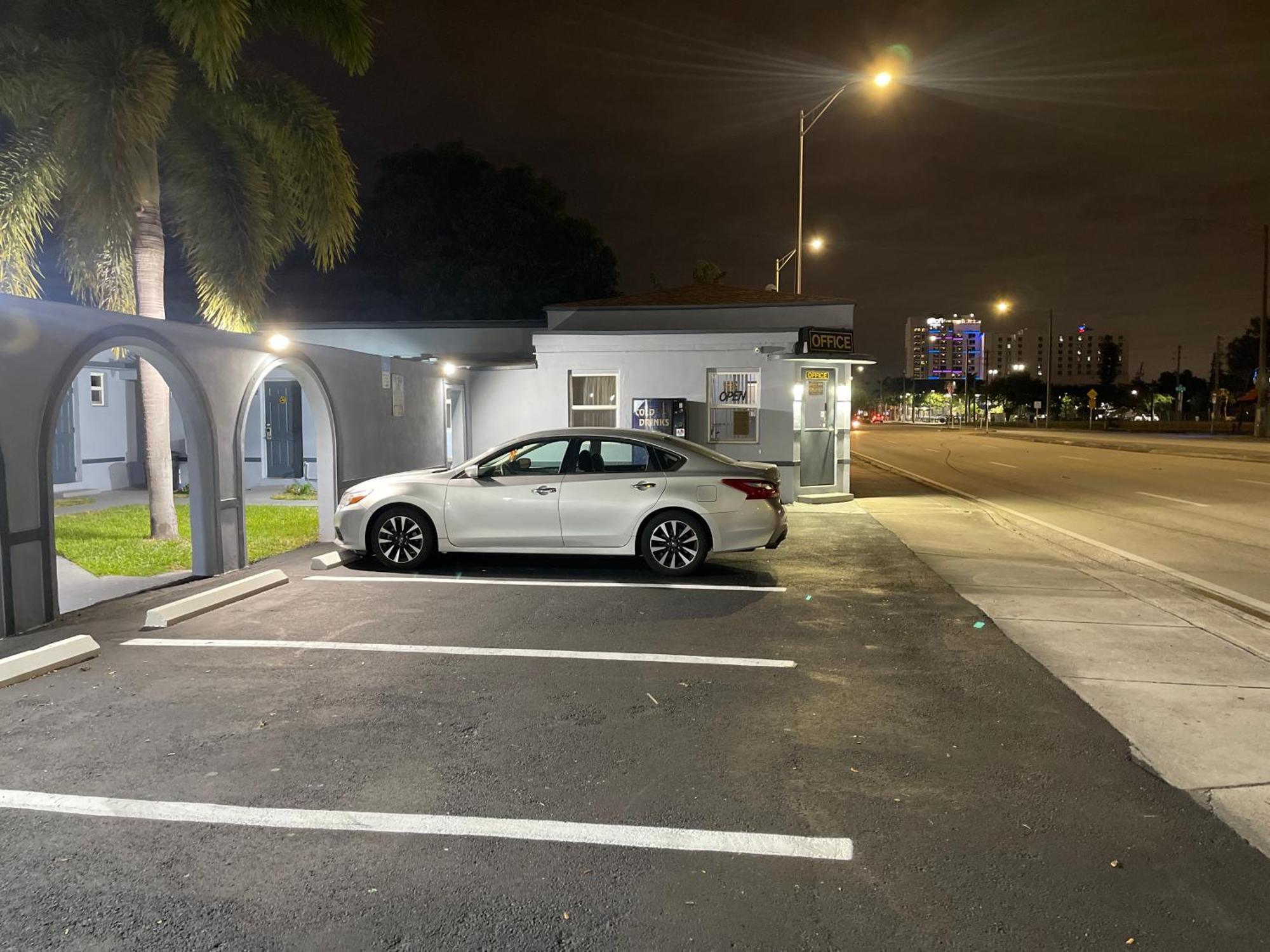 Crown Inn Fort Lauderdale Eksteriør bilde